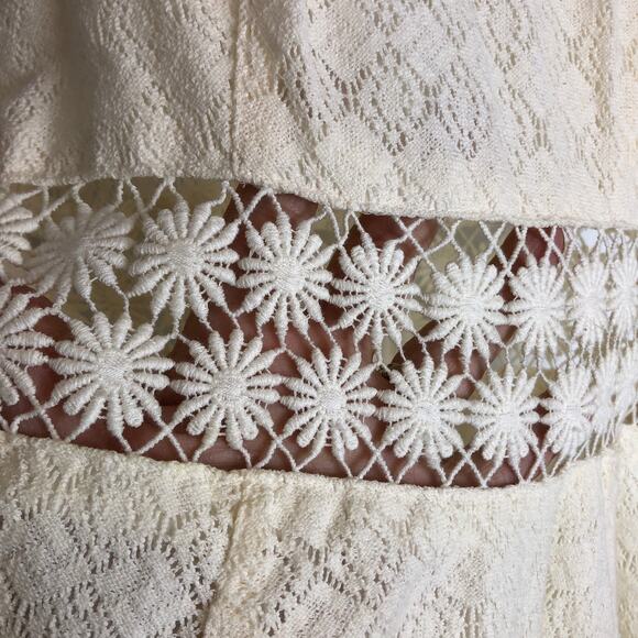 Free People - Ivory Crochet Lace Daisy A-line Mini Dress Women's Sz 0 - Picture 3 of 9